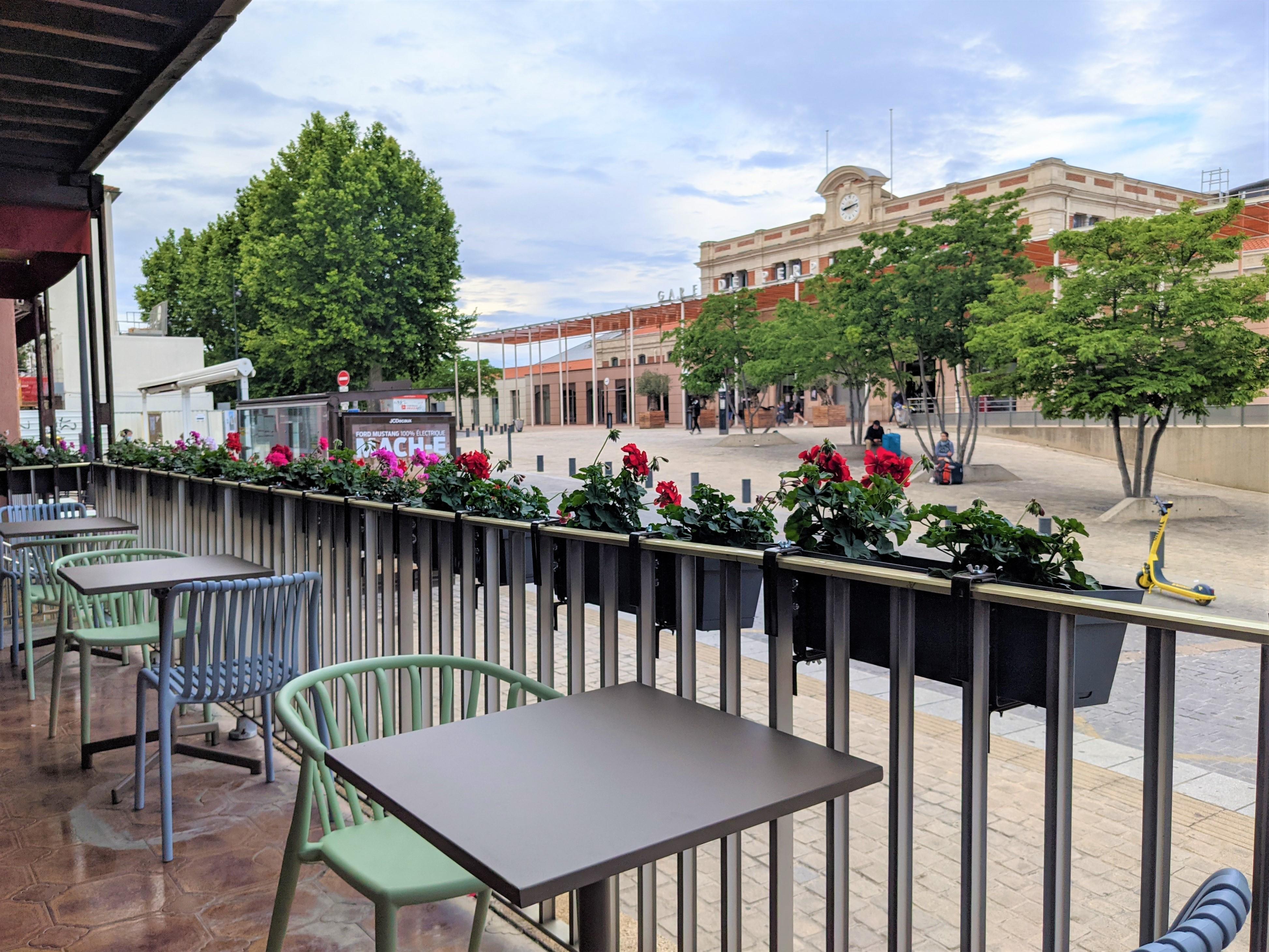 Hotel Pb - Paris-Barcelone Perpignan Eksteriør billede