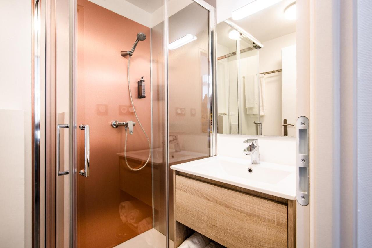 Hotel Pb - Paris-Barcelone Perpignan Eksteriør billede