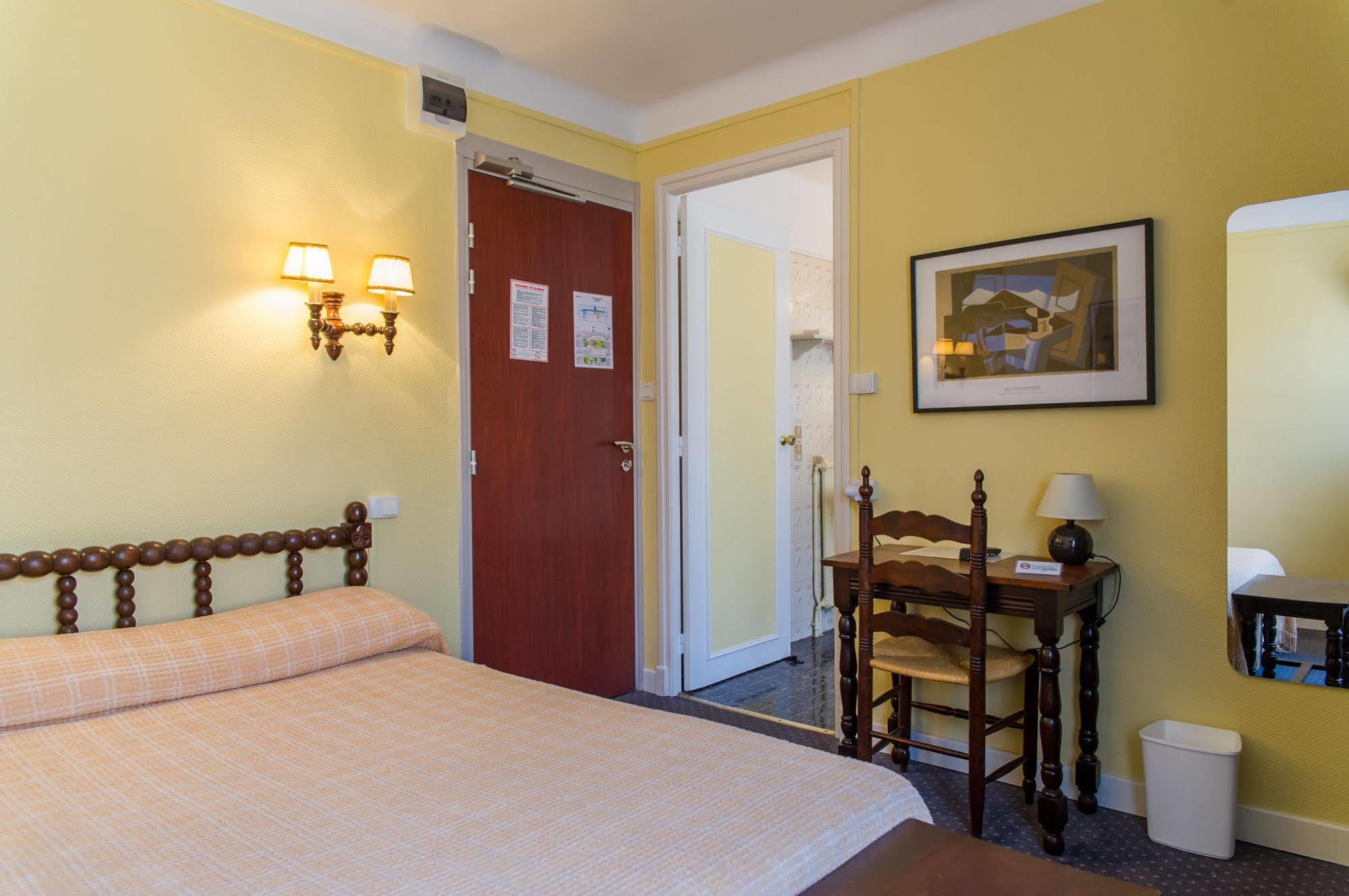 Hotel Pb - Paris-Barcelone Perpignan Eksteriør billede