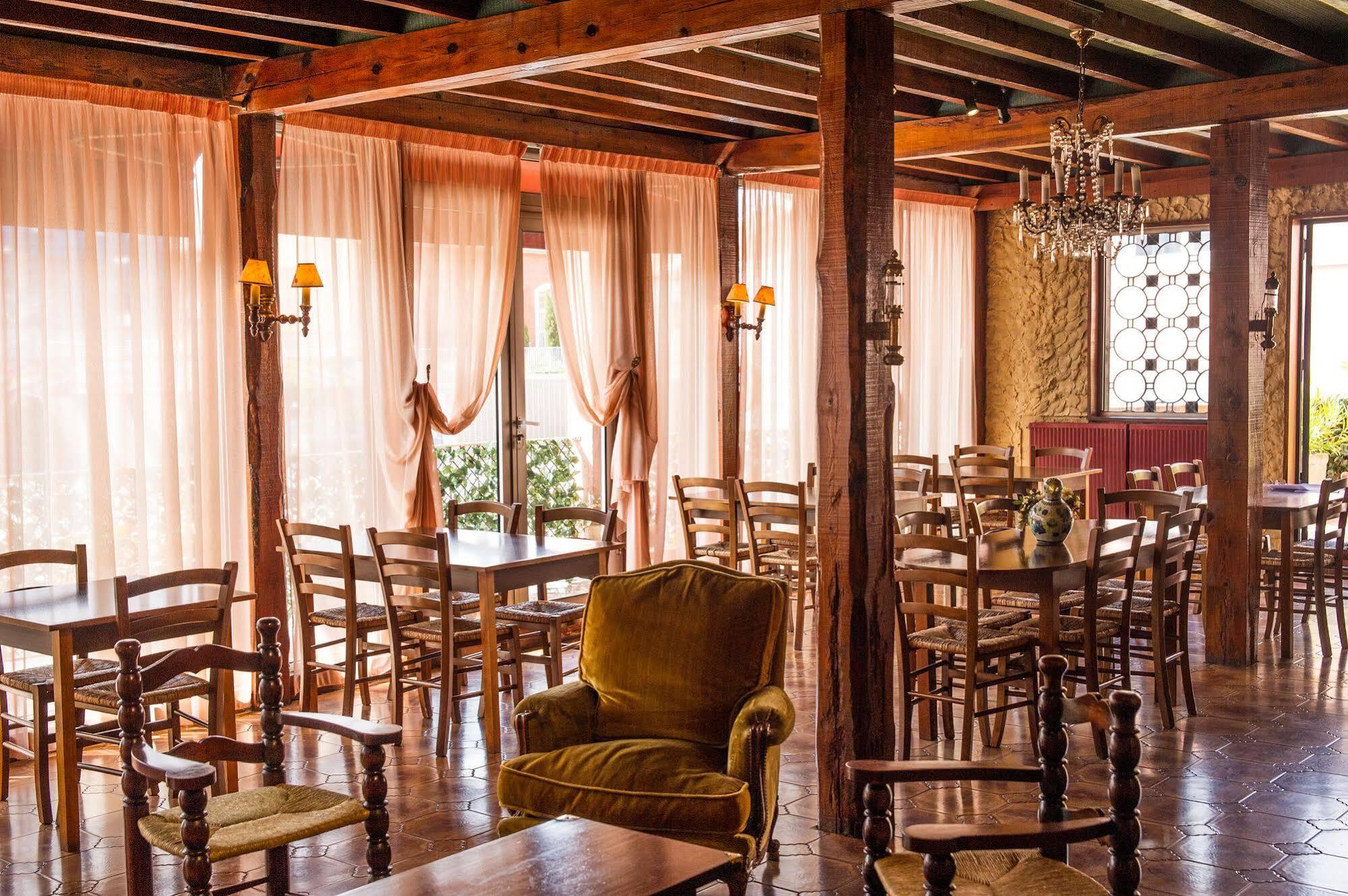 Hotel Pb - Paris-Barcelone Perpignan Eksteriør billede